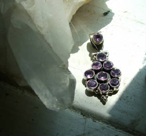 Jewelry/amethystsmallpt.JPG